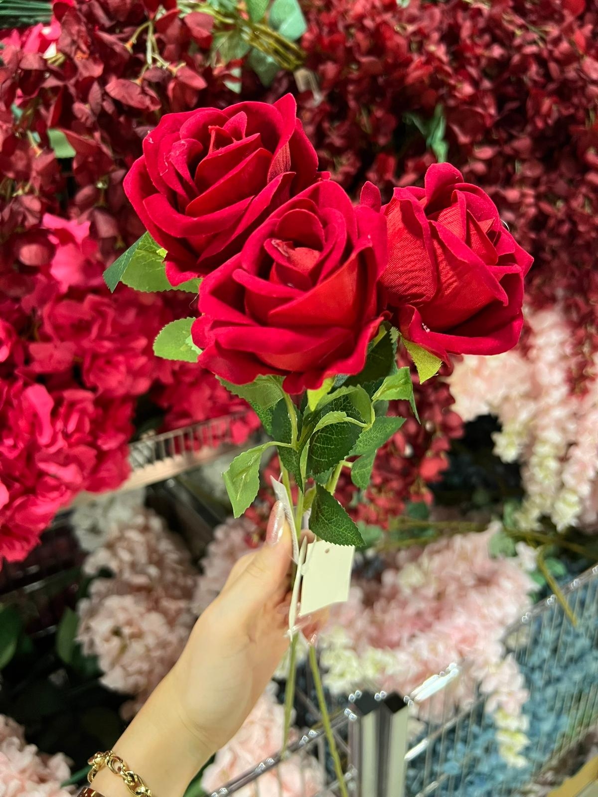 Happyland Yapay Çiçek 3 Adet Kırmızı Yapay Çiçek Gül Yıldönümü Evlilik teklifi Çiçeği