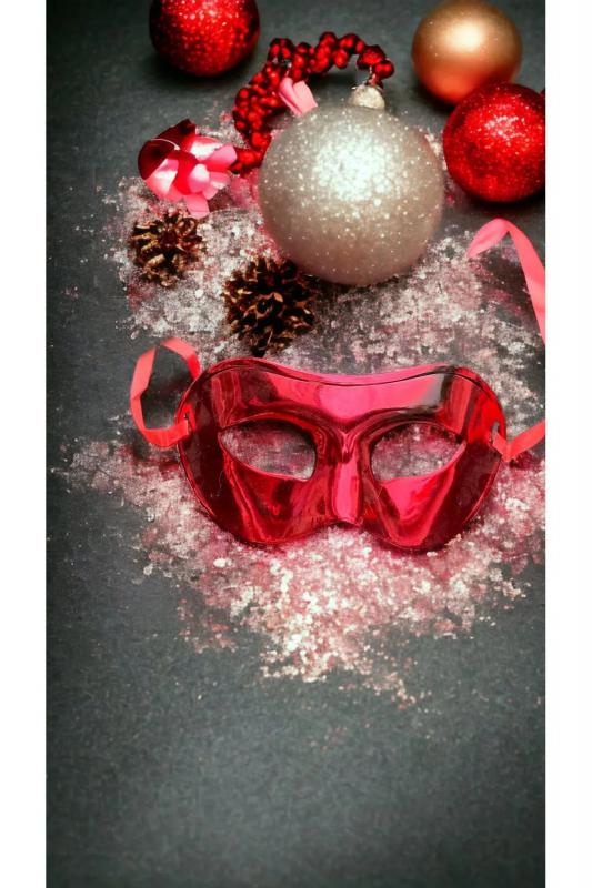 Happyland Yılbaşı Kırmızı Balo Maskesi Yeni Yıl Aksesuarı Plastik Balo Maskesi