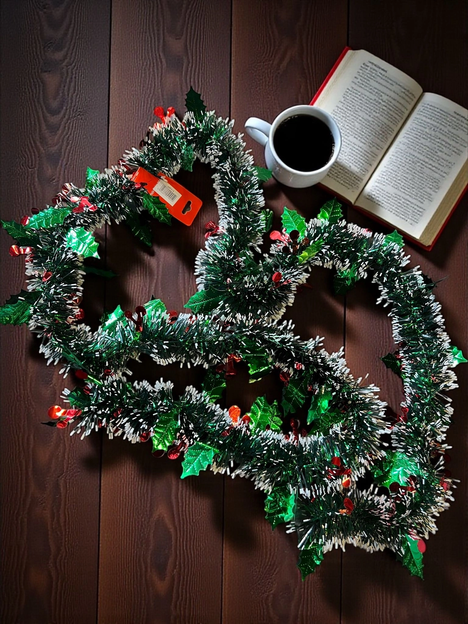 Happyland Yılbaşı Süsü Karlı Süslü Tinsel Garland Sim 2 m Yeşil Renk Kirazlı Model HPY4