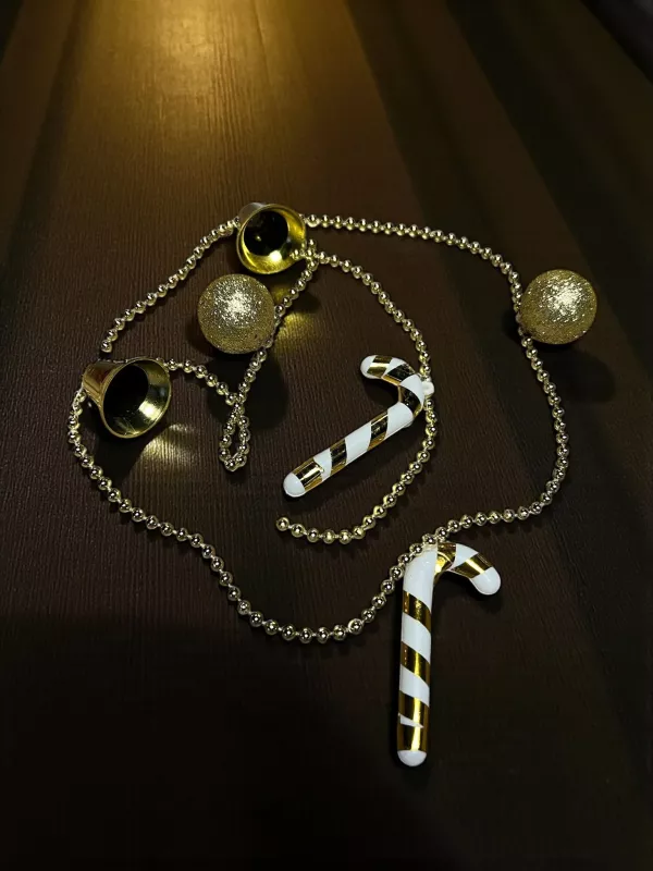 Happyland Yılbaşı Ağacı Süsü Beyaz Gold Baston Şekerli Karışık Zincir Süs 100 cm HPY26014