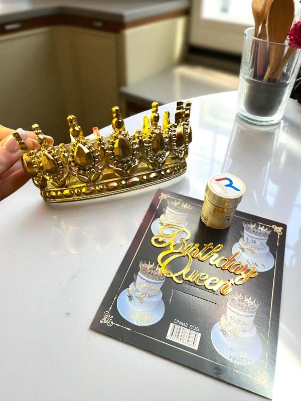 Happyland Gold  Pasta Tacı Seti( PastaTacı , Birthdayqueengoldpastapleksisi , goldpasta simi )