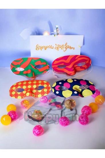 Happyland Doğum Günü Parti Maskesi 4 adet Renkli Plastik Parti Maskesi