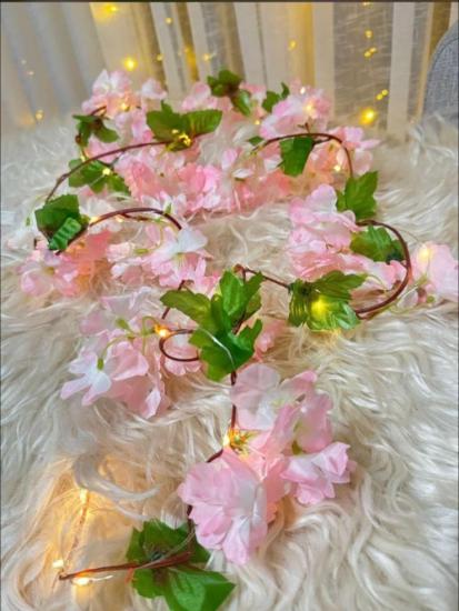 Happyland Yapay Çiçek Bahar Dalı Sarmaşık Sarkıt Şeker Pembe 3m Günışığı Ledli Işıklı Sarkıt 180cm HPY-26200