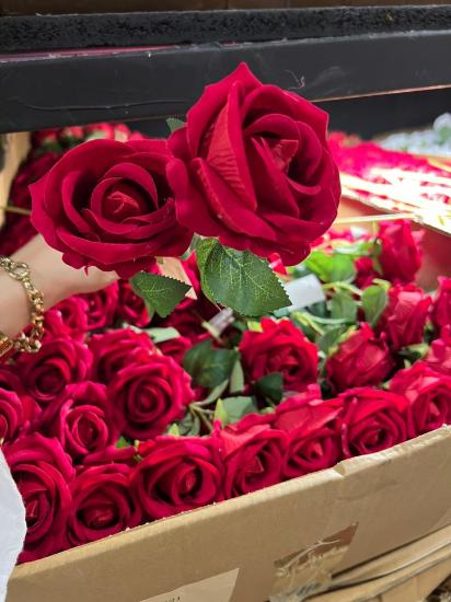 Happyland Yapay Çiçek 3 Adet Kırmızı Yapay Çiçek Gül Yıldönümü Evlilik teklifi Çiçeği